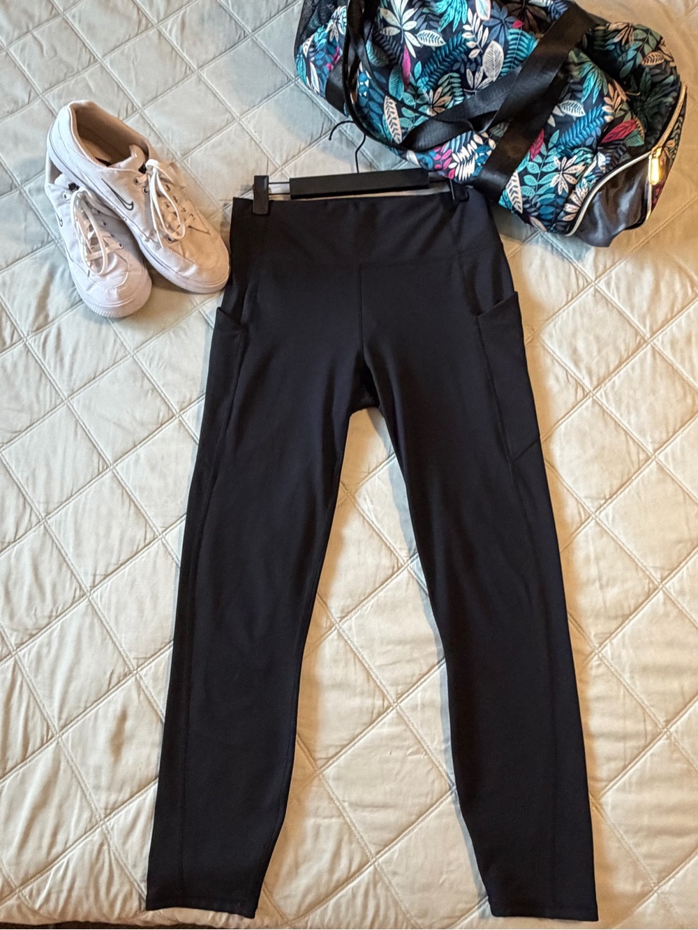 PureLuxe made by Fabletics black leggings size medium - Picture 1 of 5